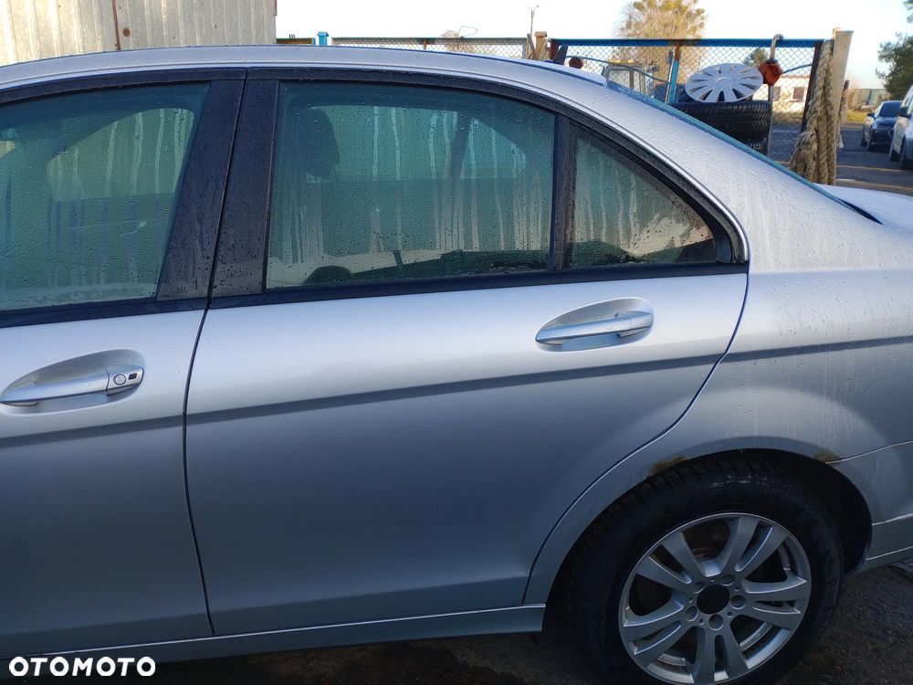Drzwi przód/tył lewe/prawe Mercedes C klasa - 7
