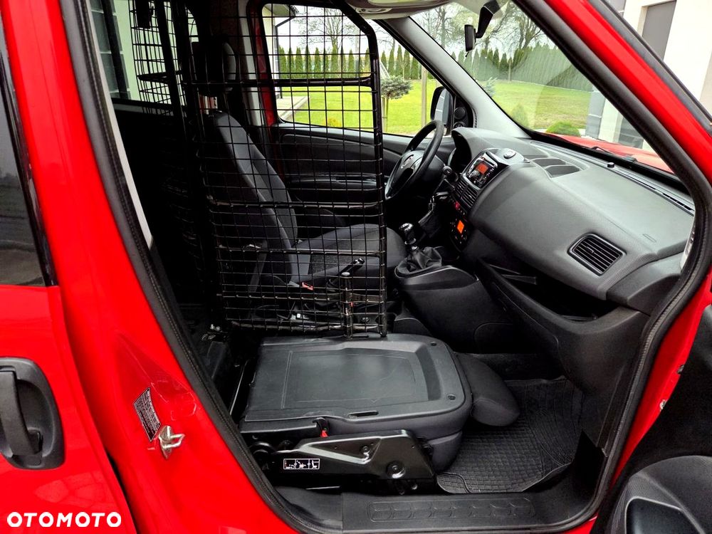Fiat Doblo - 21