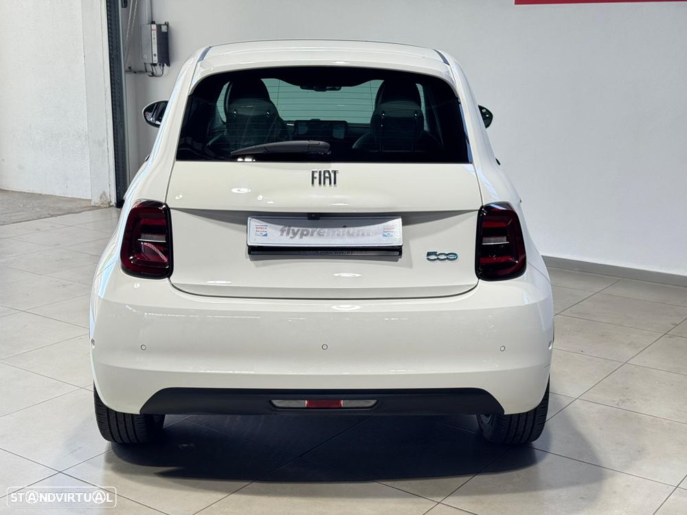Fiat 500e La Prima - 6