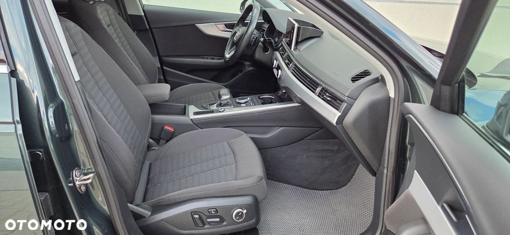 Audi A4 Avant 35 TDI S tronic design - 37