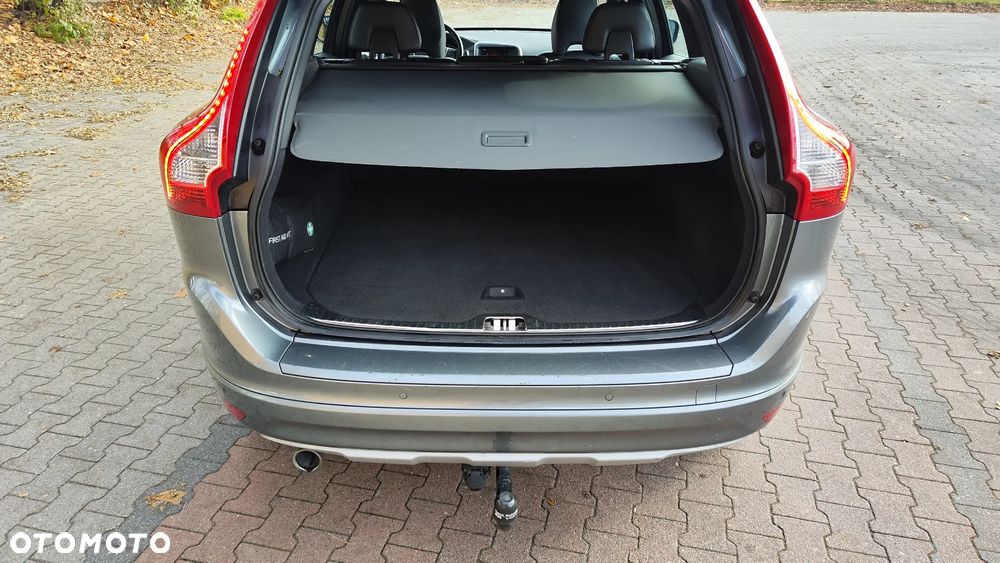 Volvo XC 60 D3 Summum - 9