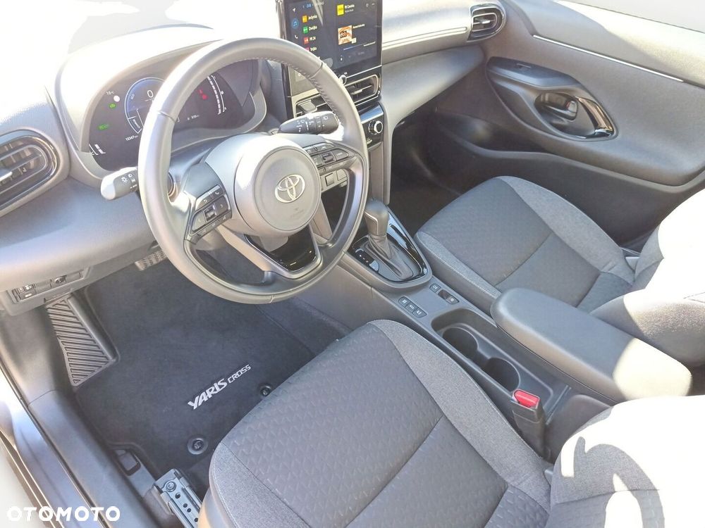 Toyota Yaris Cross Hybrid 1.5 Style - 24