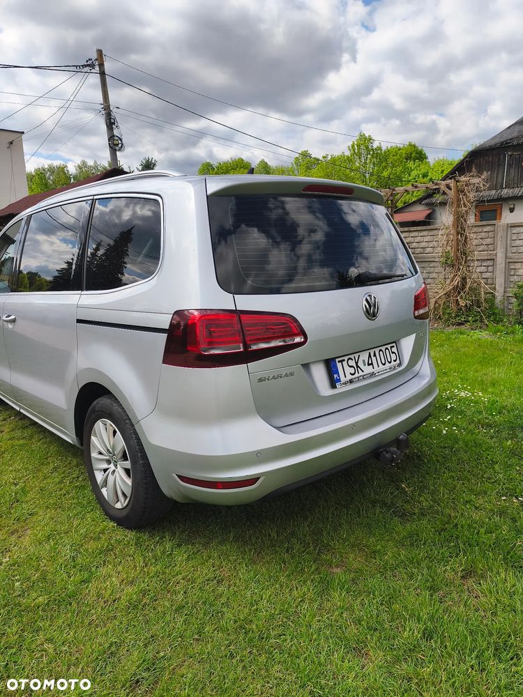 Volkswagen Sharan - 11