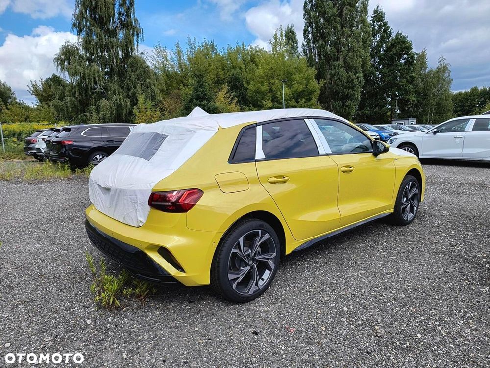 Audi A3 Sportback - 4
