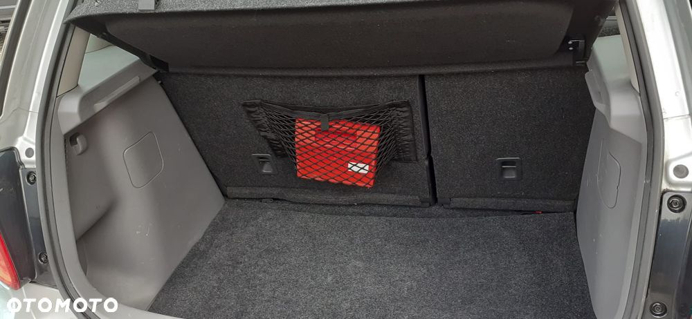 Suzuki SX4 1.5 Comfort - 4