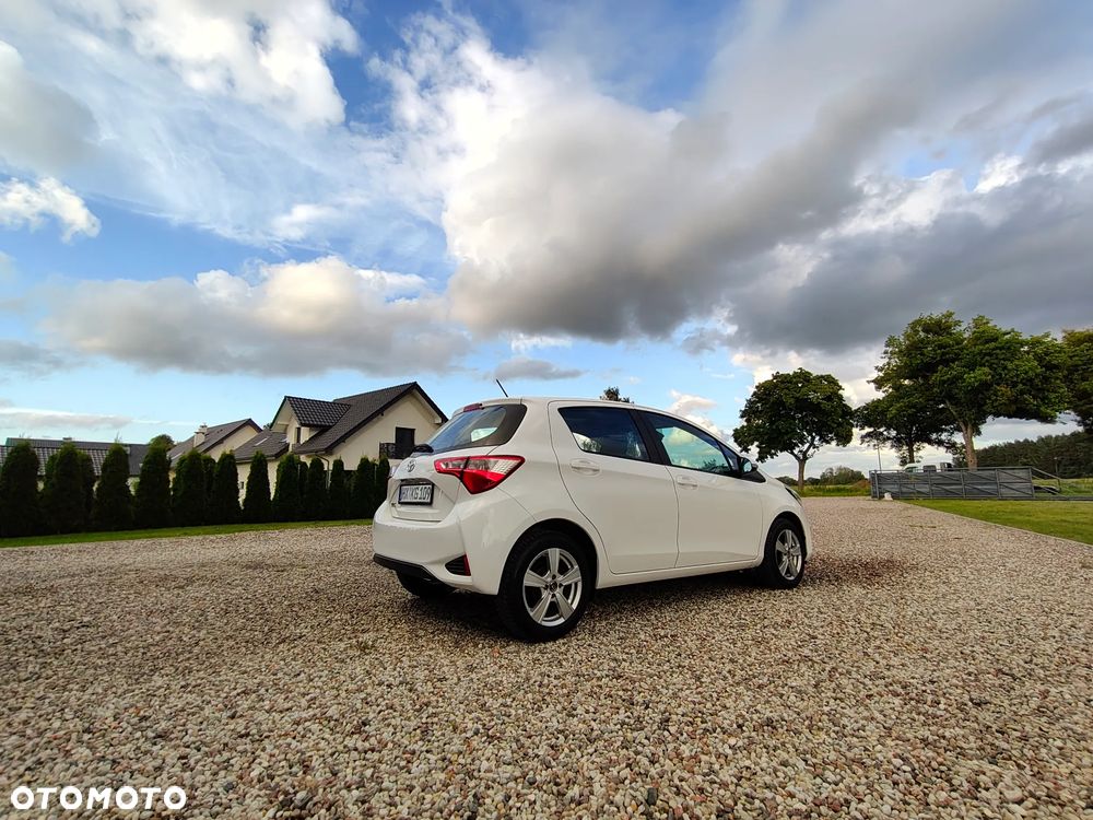 Toyota Yaris - 23