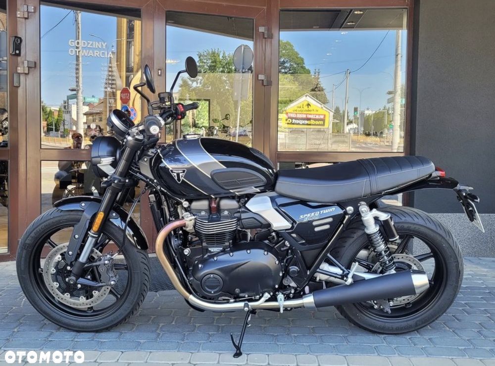 Triumph Speed Twin - 2