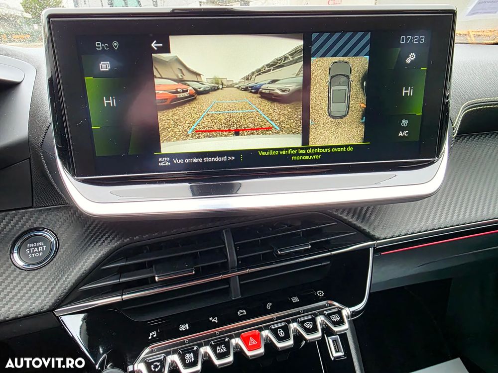 Peugeot 2008 PureTech 130 EAT8 GT - 25