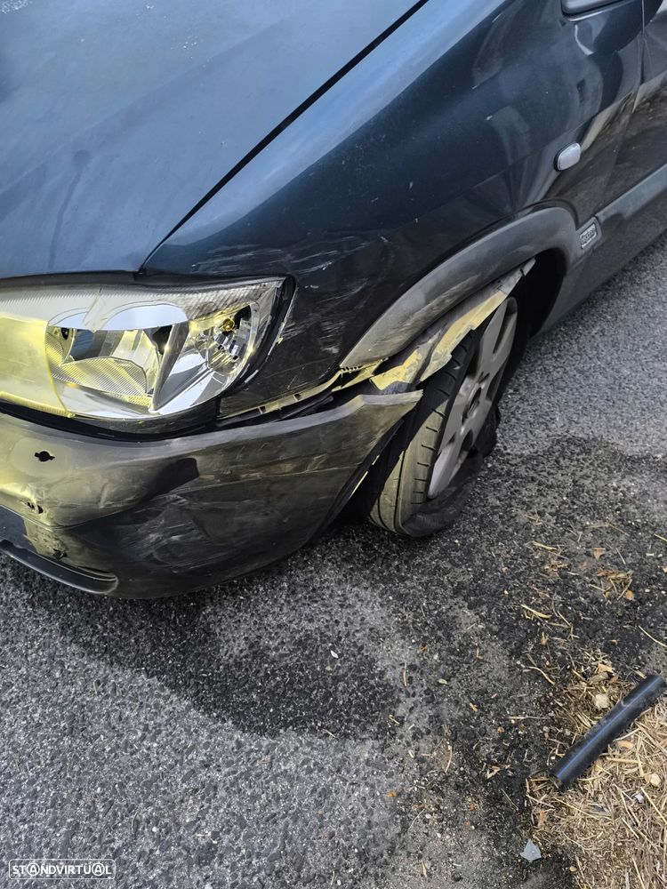 Opel Zafira 2.2 DTi Elegance - 2