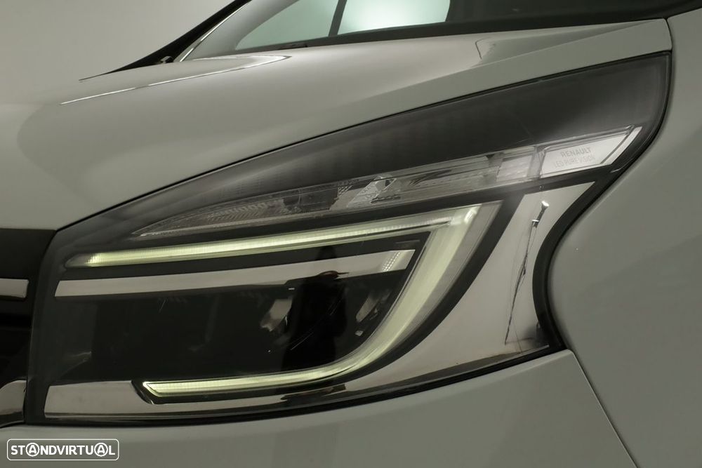 Renault 2.0 dci l1h1 1.0t - 6