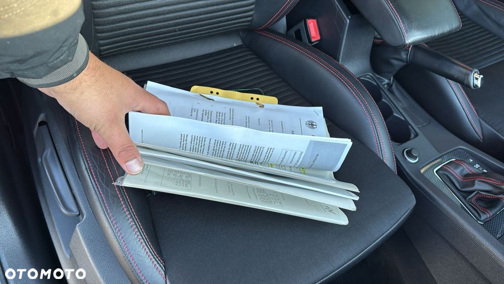 Skoda Octavia 2.0 TDI RS Challenge DSG - 22