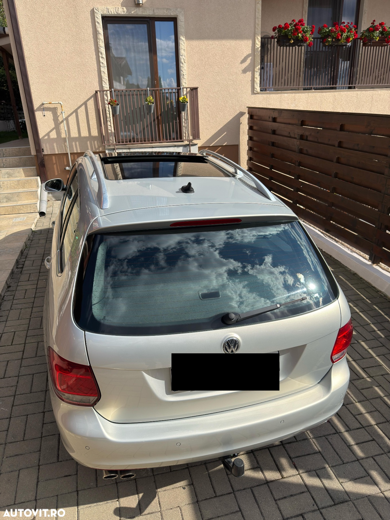 Volkswagen Golf Variant 2.0 TDI DPF DSG Highline - 8