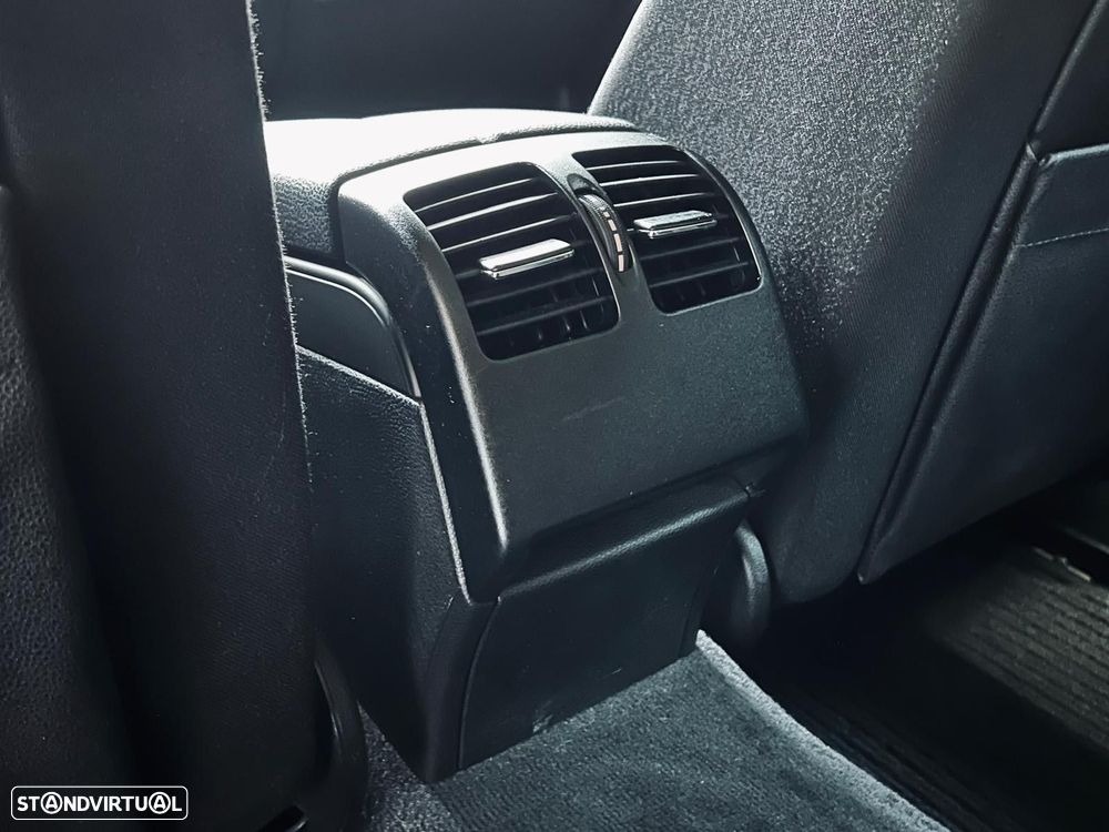 Mercedes-Benz C 220 CDi Avantgarde BlueEfficiency - 39