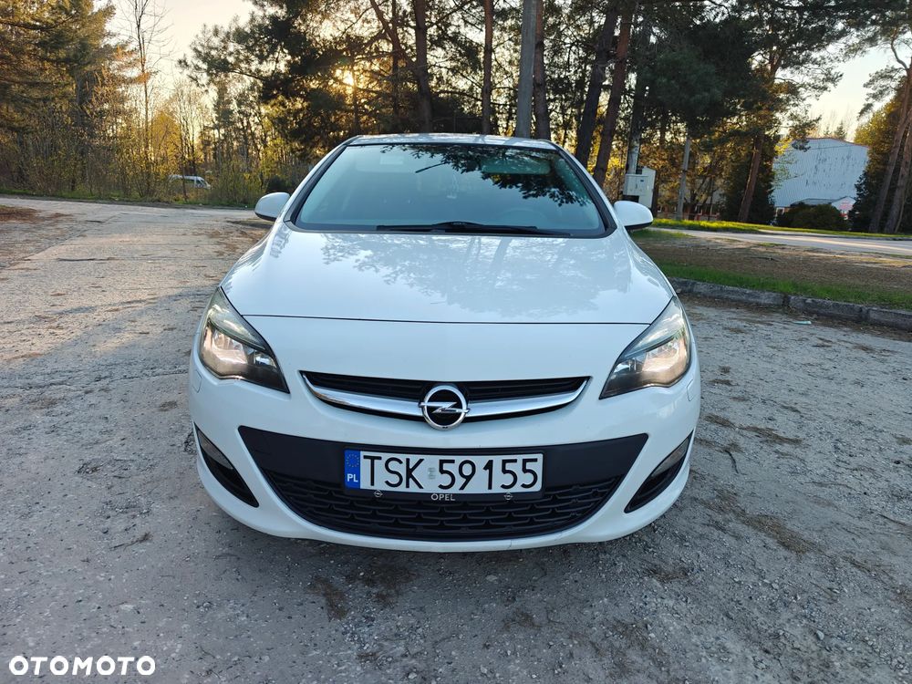 Opel Astra 1.4 Turbo - 4