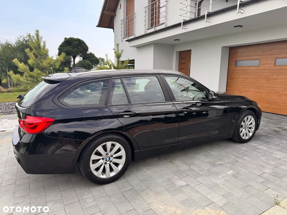 BMW Seria 3 330d xDrive Edition M Sport Shadow - 8