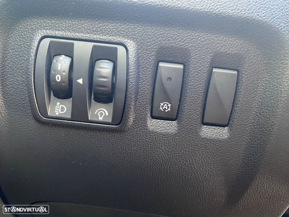 Renault Captur 1.5 dCi Exclusive - 36