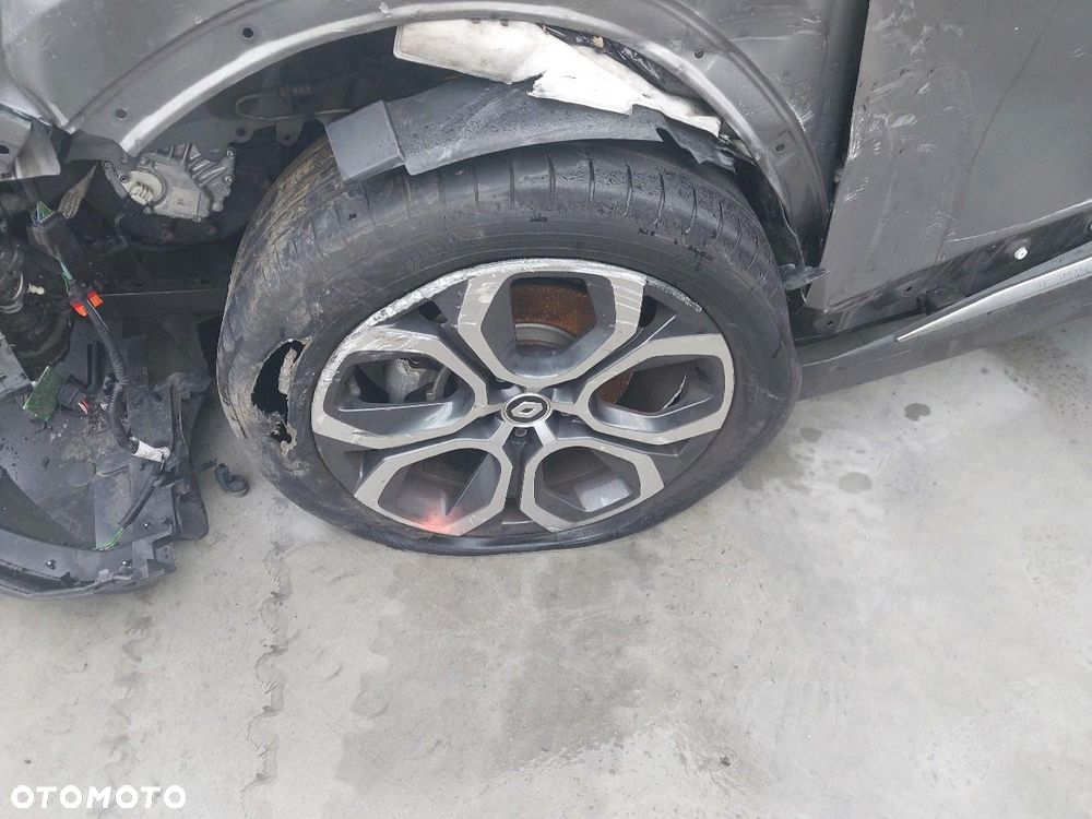 Renault Captur 1.6 E-TECH Plug-In Intens - 12