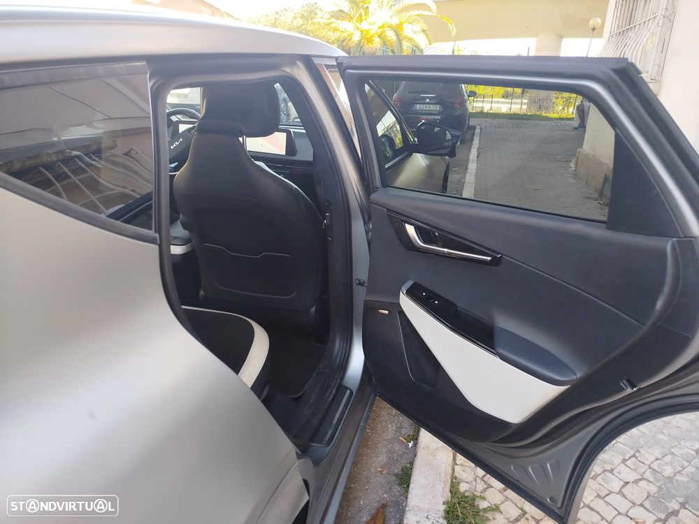 Kia EV6 77,4-kWh AWD GT-line - 6