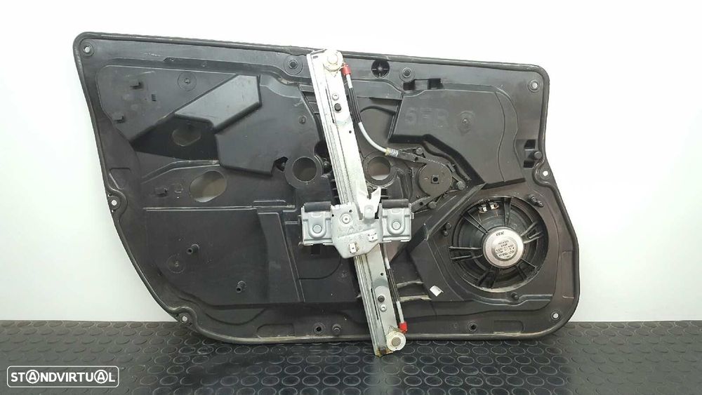 ELEVADOR FRENTE DIREITO FORD FIESTA (CCN) TREND - 2