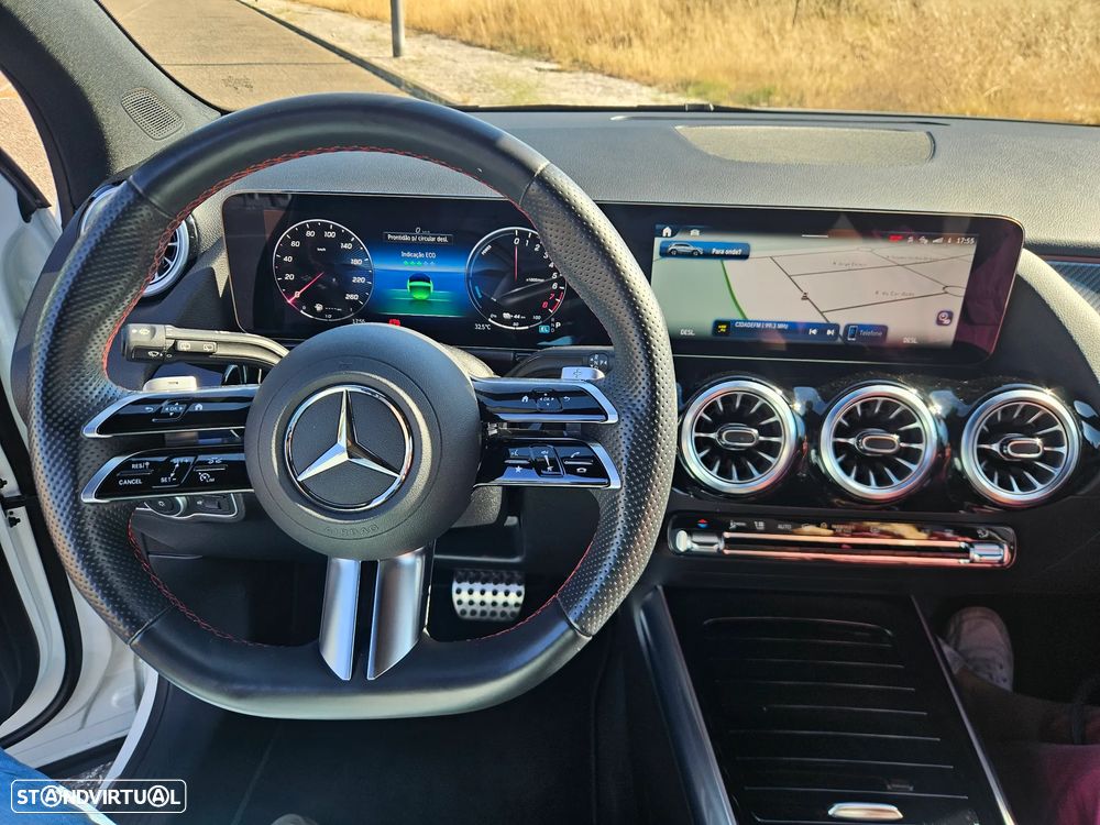 Mercedes-Benz GLA 250 e AMG Line — fotografia 14