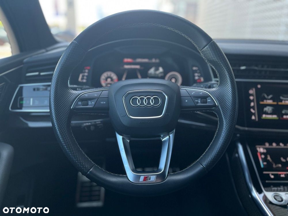 Audi Q7 55 TFSI mHEV Quattro S Line Tiptr - 28