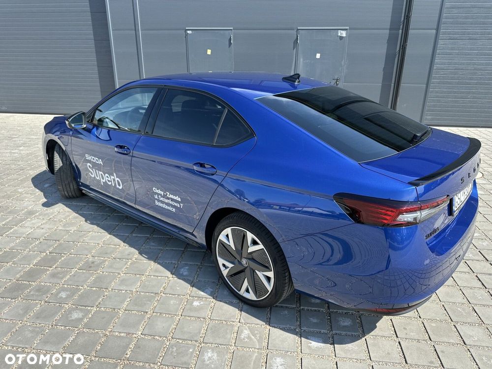 Skoda Superb 1.5 TSI Plug-in Hybrid Sportline DSG - 37