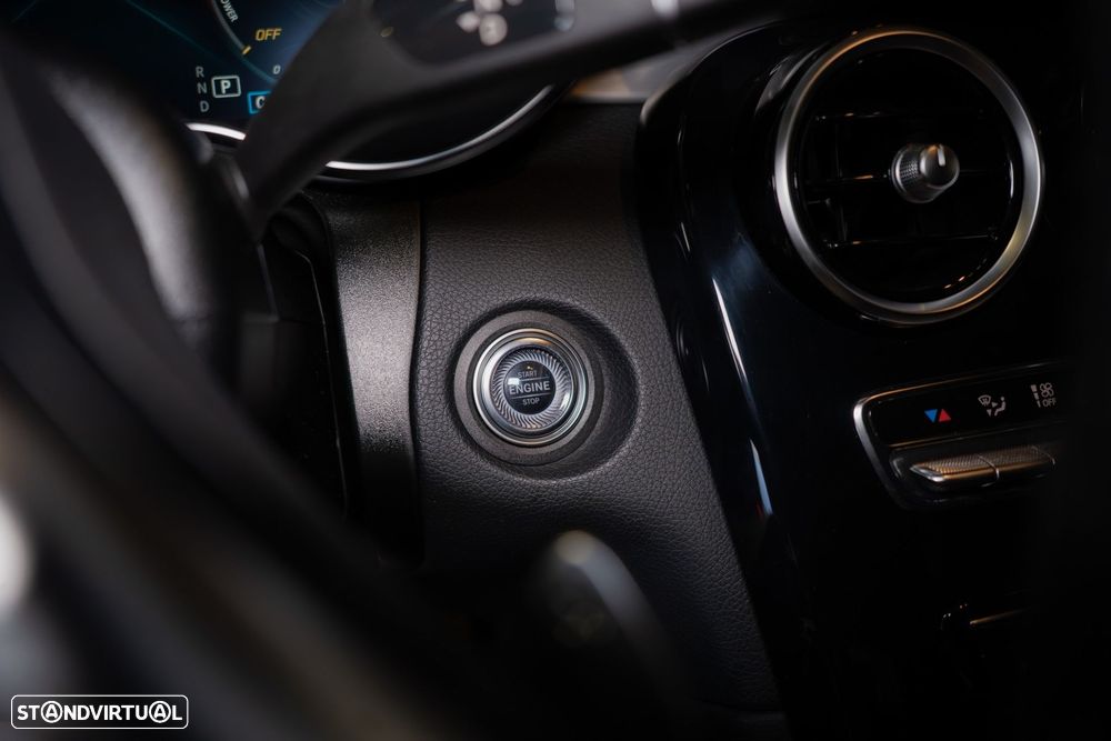 Mercedes-Benz GLC 300 de Coupe 4Matic 9G-TRONIC AMG Line - 36