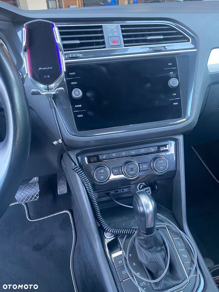 Volkswagen Tiguan - 4