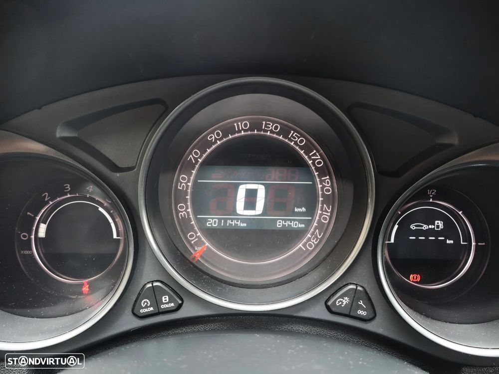 Citroën C4 1.6 HDi Exclusive - 16