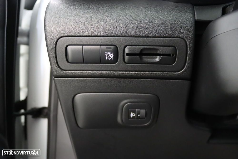 Citroën C3 Aircross 1.2 PureTech C-Series - 18