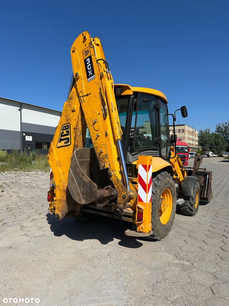 JCB 3CX Sitemaster - 12