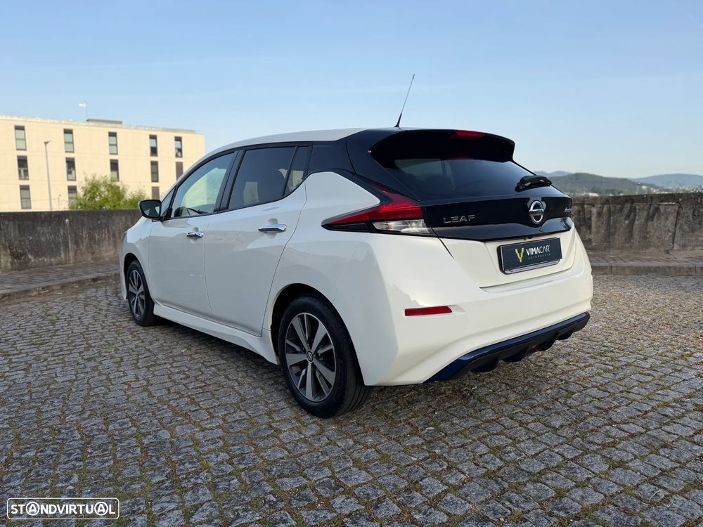 Nissan Leaf 40 kWh N-Connecta - 2