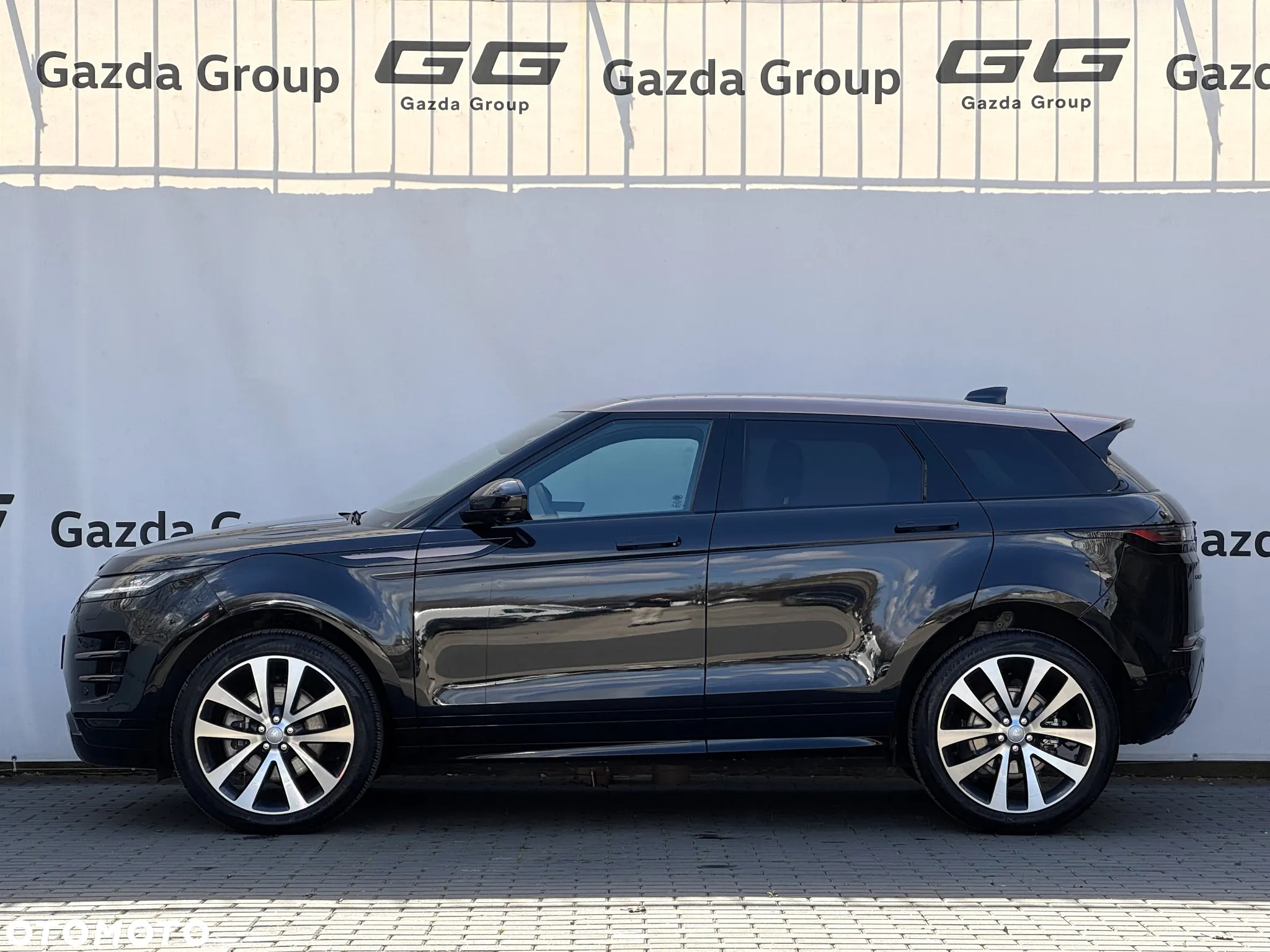 Land Rover Range Rover Evoque P200 Dynamic HSE - 4
