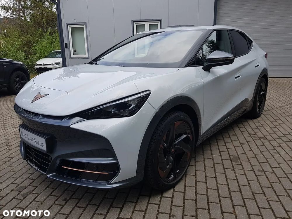 Cupra Tavascan - 36