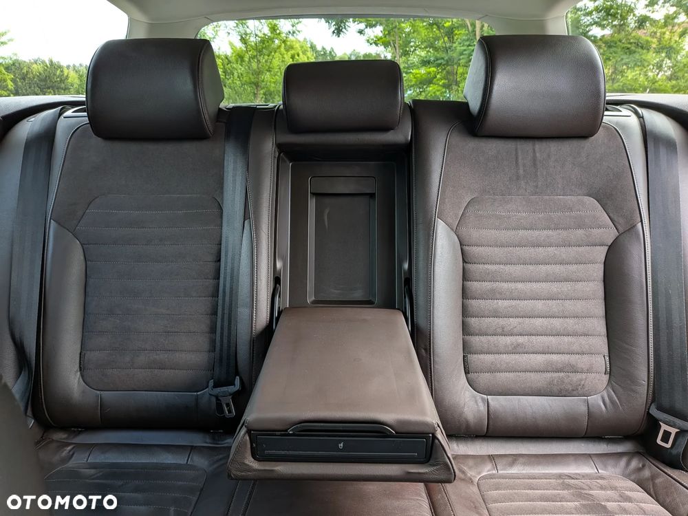 Volkswagen Passat 2.0 TDI 4Mot Trendline - 13