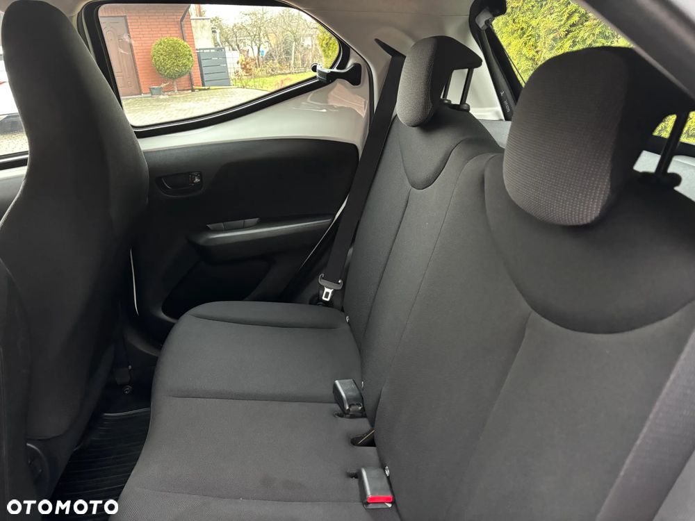 Toyota Aygo 1.0 VVT-i Sprint EU6 - 15