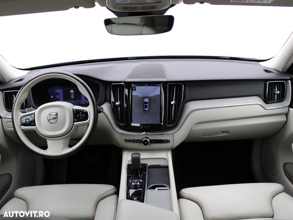 Volvo XC 60 B4 D AWD Plus Bright - 16