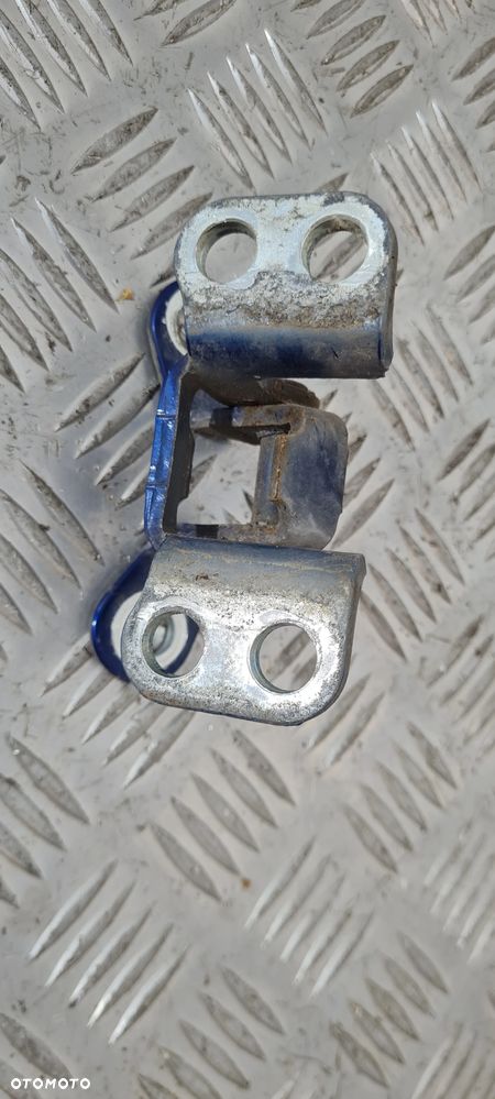 Toyota Rav4 II Zawias Klapy Bagażnika - 3