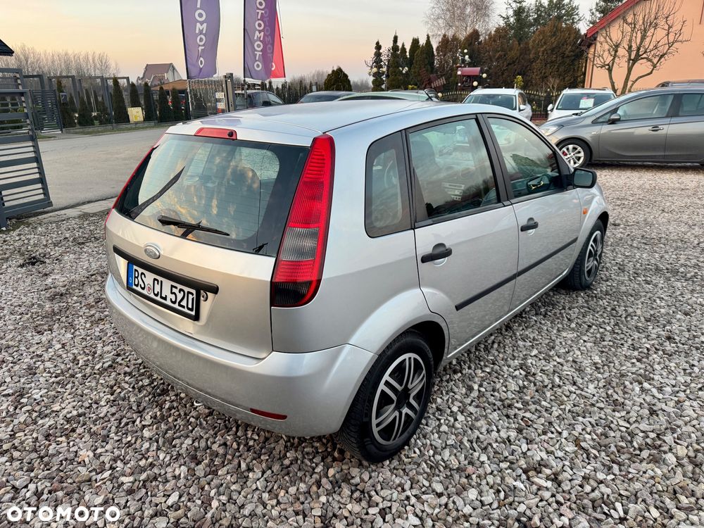 Ford Fiesta - 16