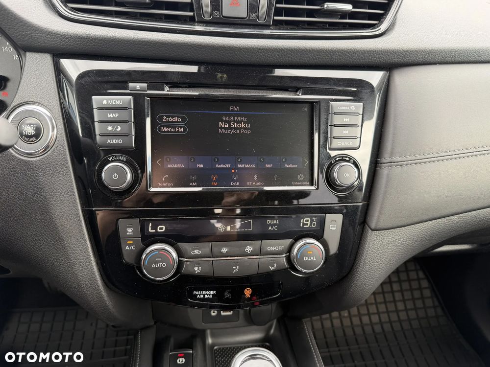 Nissan X-Trail 1.3 DIG-T Tekna 2WD DCT - 28
