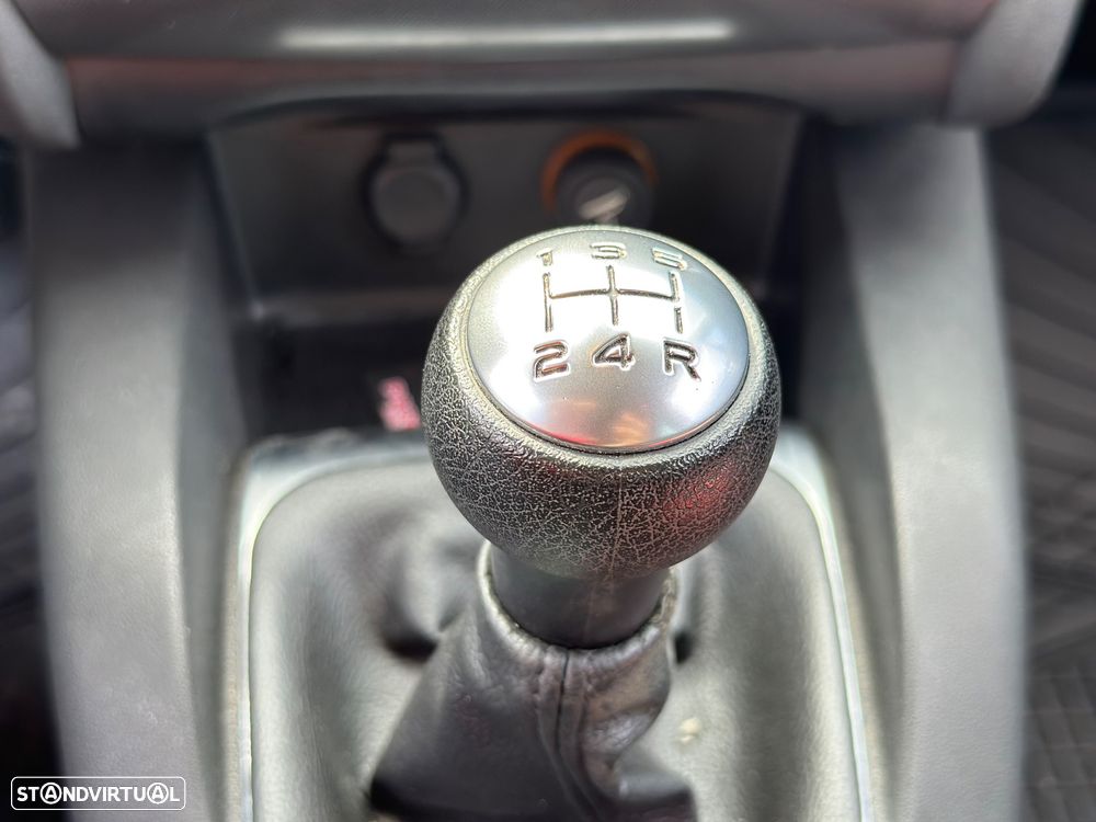 Citroën C4 1.6 HDi Attraction - 12