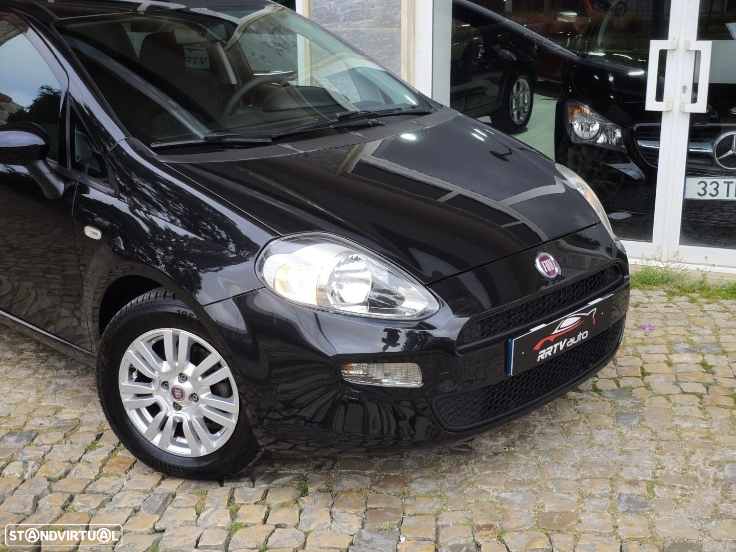 Fiat Punto 1.3 M-Jet Lounge S&S - 15