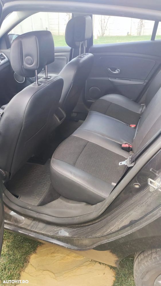 Renault Megane 1.5 dCi Dynamique - 7