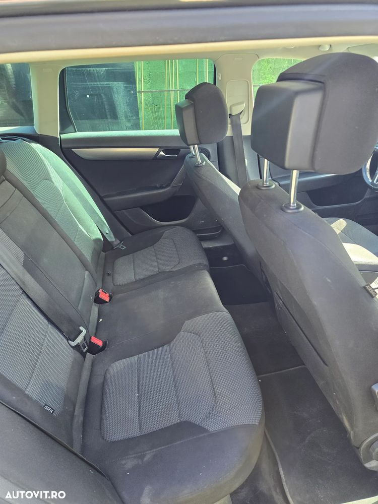 Volkswagen Passat 2.0 TDI BlueMotion Technology DSG Comfortline - 17