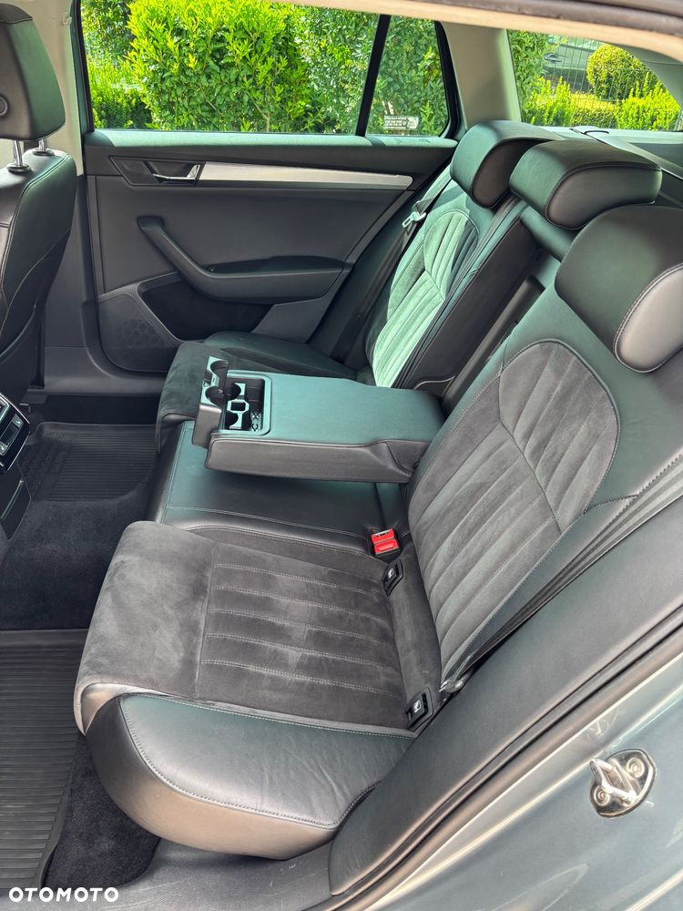 Skoda Superb 2.0 TSI 4x4 Style DSG - 9