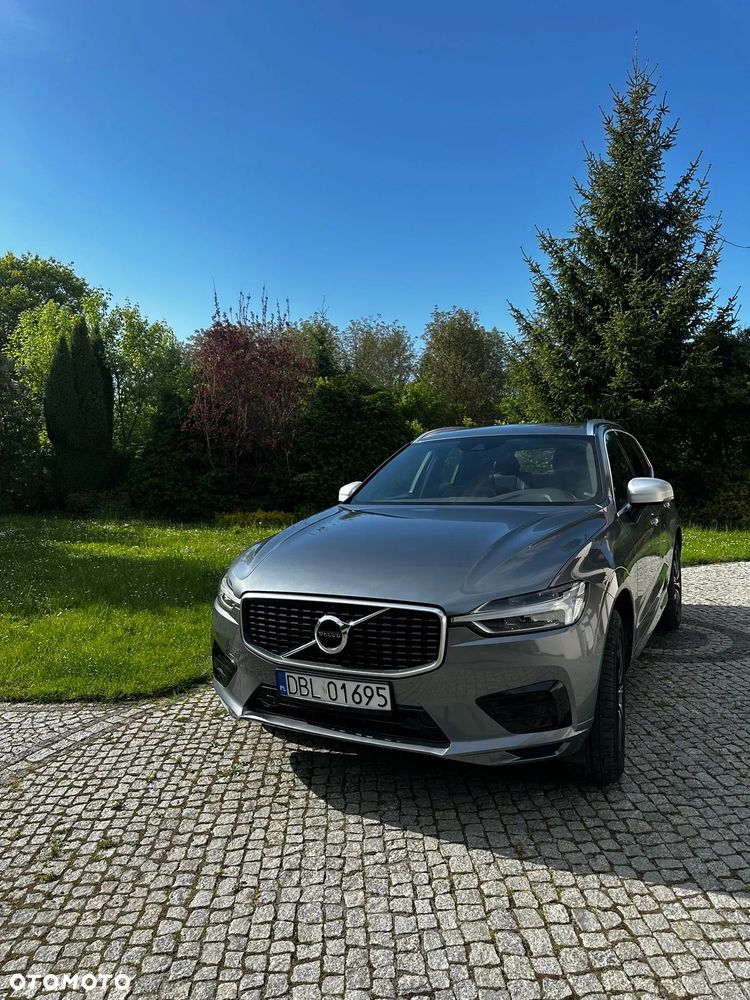 Volvo XC 60 D5 AWD R-Design - 4