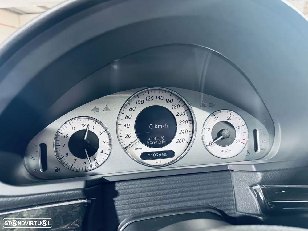 Mercedes-Benz E 270 - 31