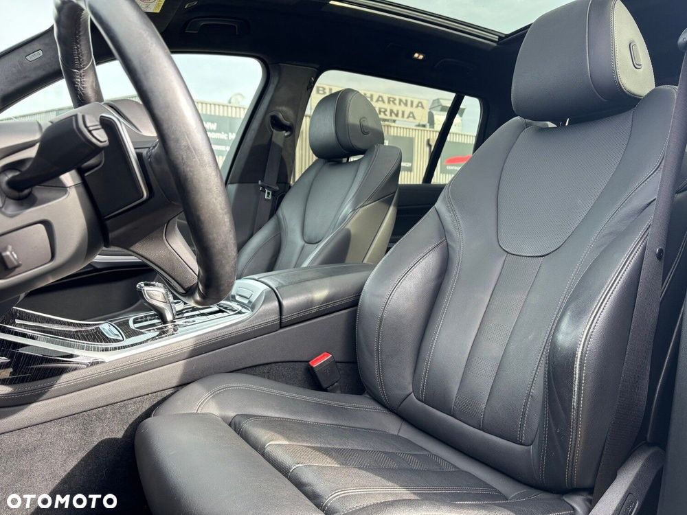 BMW X7 xDrive40i sport - 12