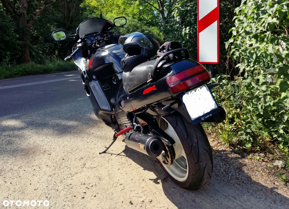 Honda CBR - 1