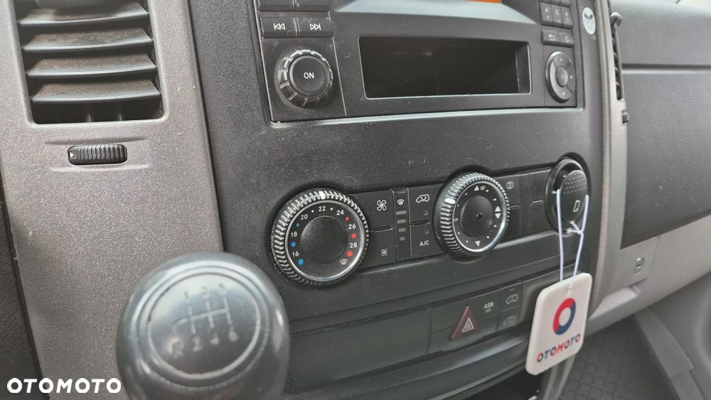 Mercedes-Benz SPRINTER - 9